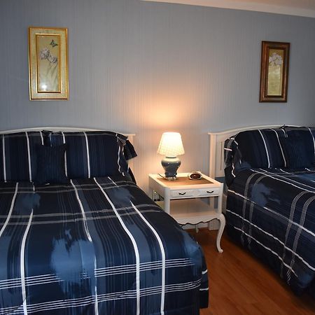 The Stone House Motel & Motor Lodge Ticonderoga Buitenkant foto