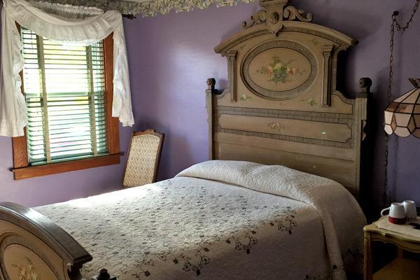 The Stone House Motel & Motor Lodge Ticonderoga Buitenkant foto